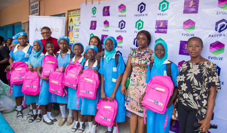 Group Picture Gbaja Junior 4